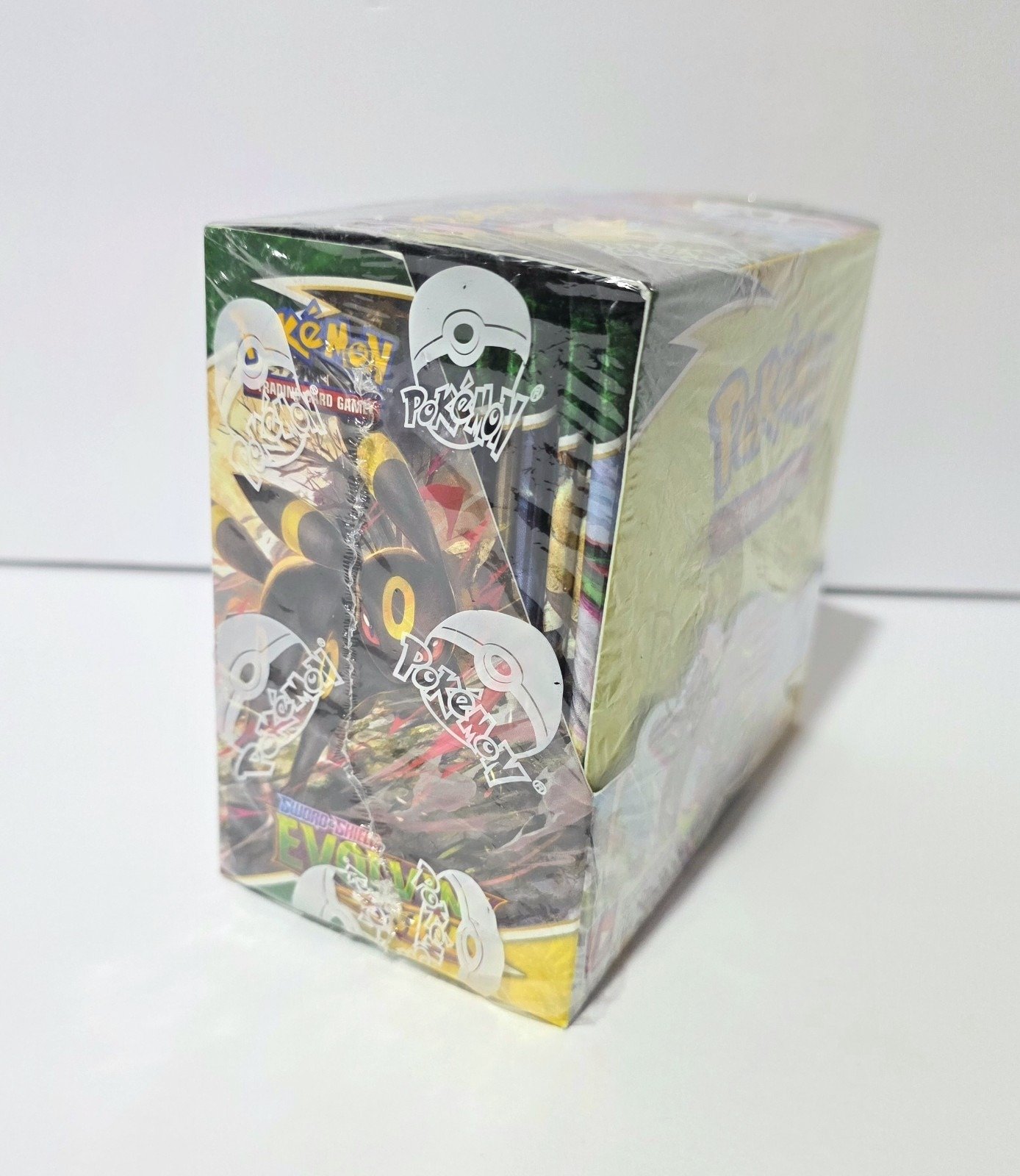 Pokemon TCG Evolving Skies (English Booster Box & Case) - Image 2
